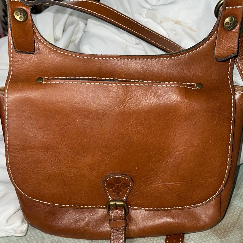 Patricia Nash Brown tan Leather Shoulder Bag lots of room no call outs nice 👍 - Picture 15 of 15